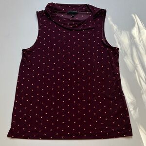 Banana Republic sleeveless mock turtle neck top, heart pattern.Valentine’s Day!